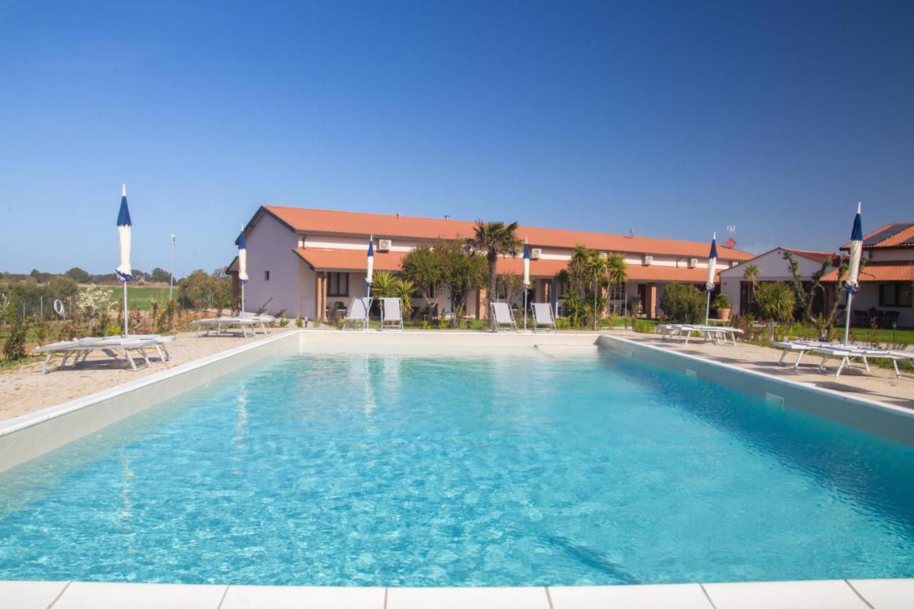 Delfino Tuscany Resort مارينا دي سيسينا المظهر الخارجي الصورة