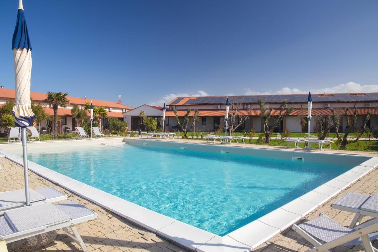 Delfino Tuscany Resort مارينا دي سيسينا المظهر الخارجي الصورة