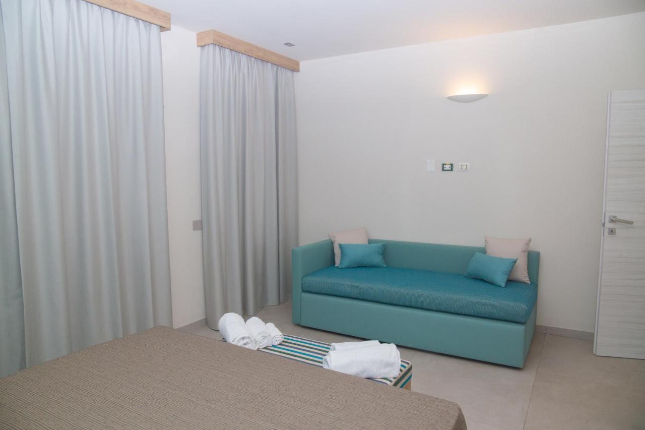 Delfino Tuscany Resort مارينا دي سيسينا المظهر الخارجي الصورة