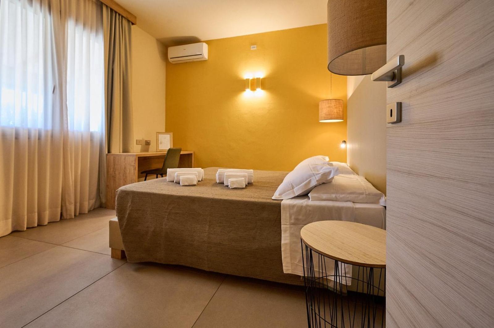 Delfino Tuscany Resort مارينا دي سيسينا المظهر الخارجي الصورة